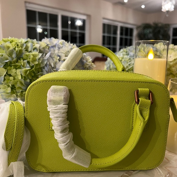 Kurt Geiger London ~ NWT - Small Highgate Tote & Crossbody With Strap - Picture 3 of 5